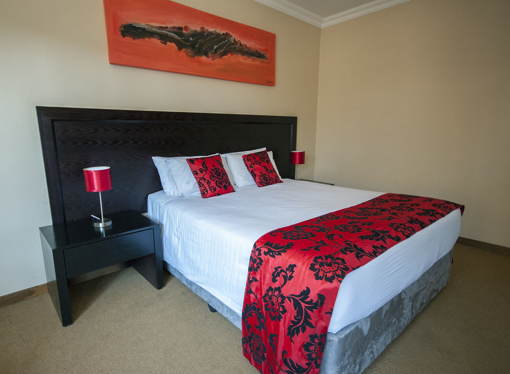 The Lakes Hotel & Conference Centre Benoni Eksteriør billede