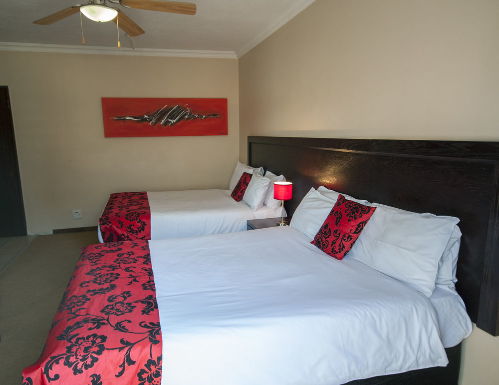 The Lakes Hotel & Conference Centre Benoni Eksteriør billede