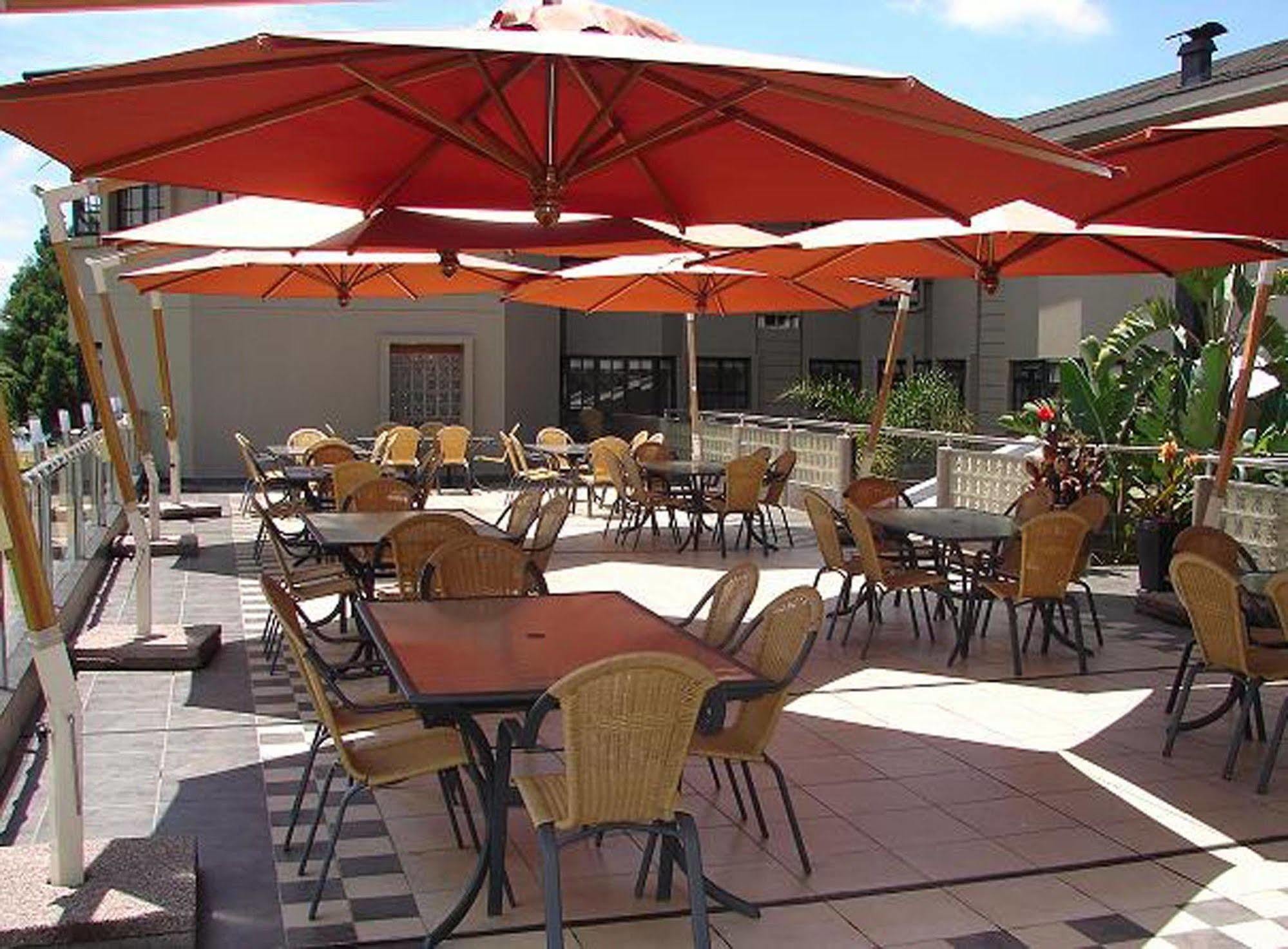 The Lakes Hotel & Conference Centre Benoni Eksteriør billede